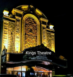 Open Arms 4 minutes from Kings Theatre